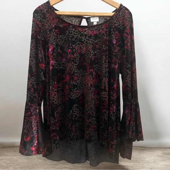 Cupio Tops - Cupio Velvet Burnout Top with Bell Sleeves XL
